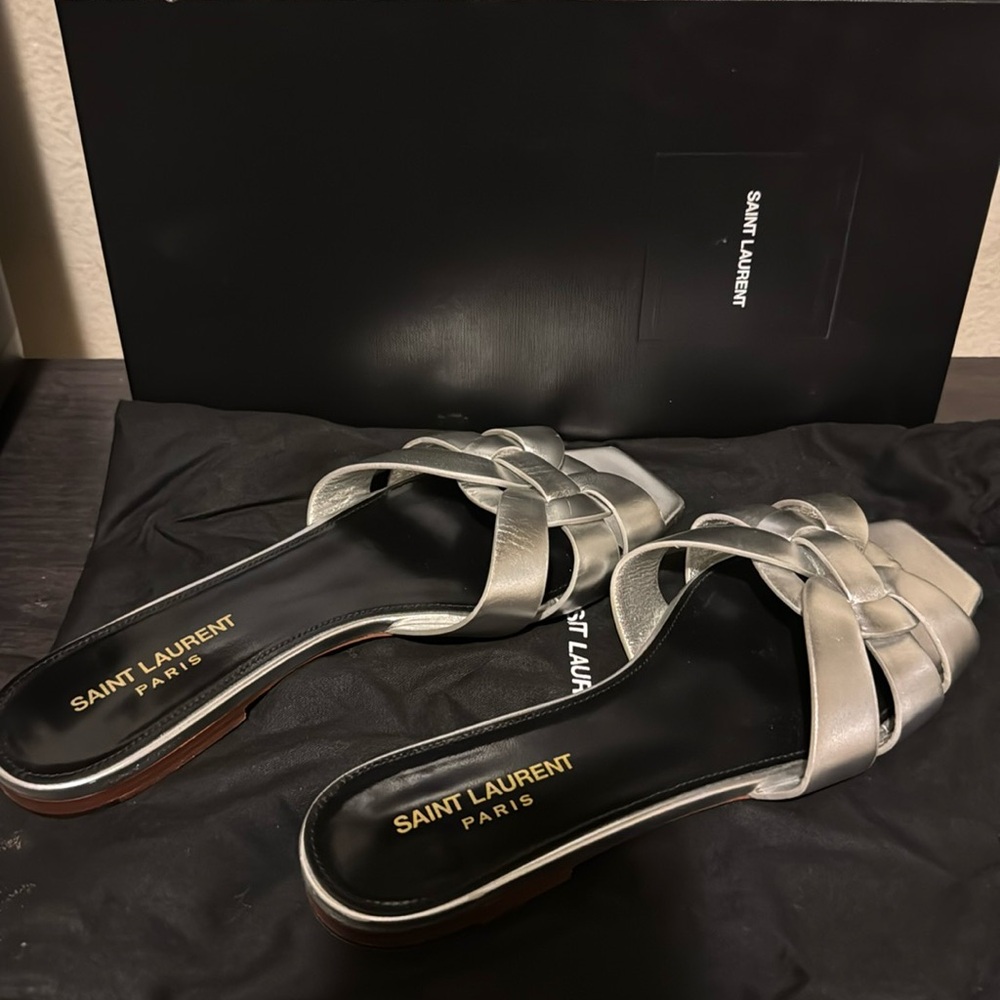 Saint Laurent Tribute Sandal
